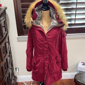 Women's Burgundy Ski Jacket with Faux Fur Hood